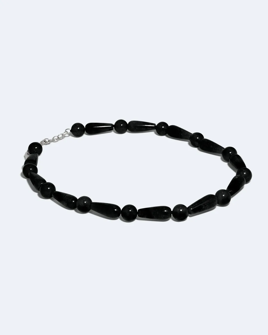 Completedworks The Depths of Time collier onyx noir argent