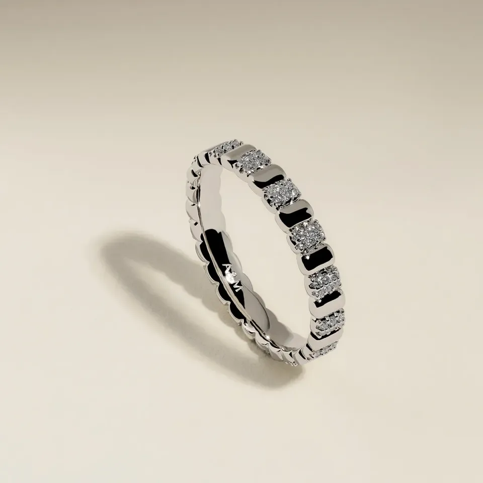 Astrid & Miyu Crystal Ridged bague argent cristal