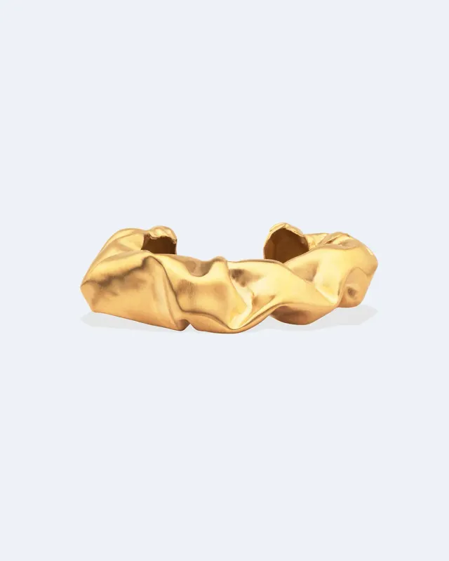 Completedworks Scrunch bracelet manchette doré