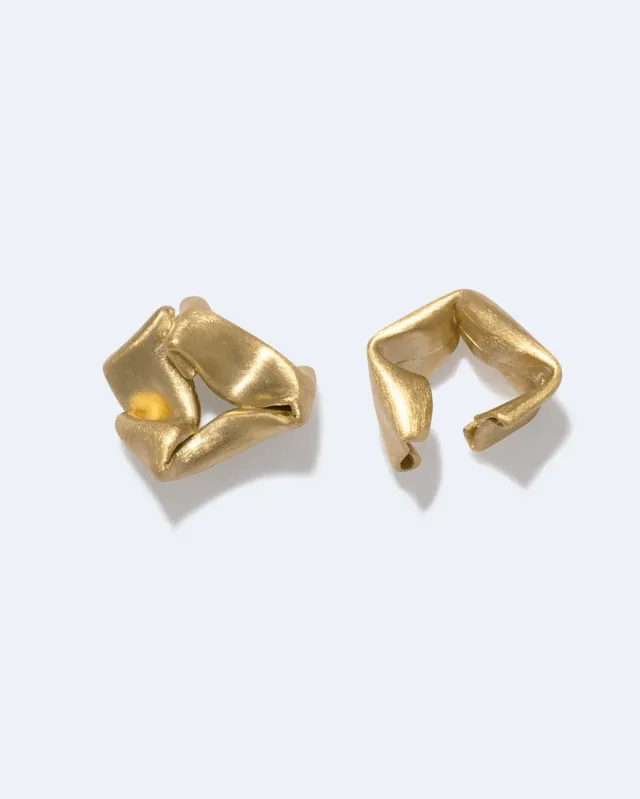 Completedworks Everyone Wants to Rule the World boucles vermeil