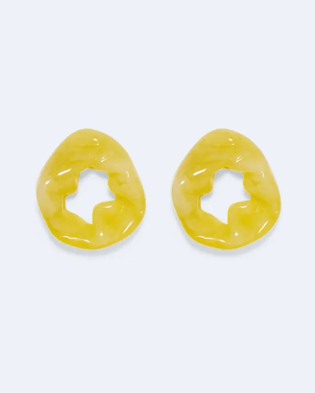 Completedworks Scrunch boucles résine jaune vermeil