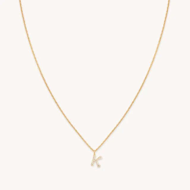 Astrid & Miyu K Initial Pavé collier doré initiale K