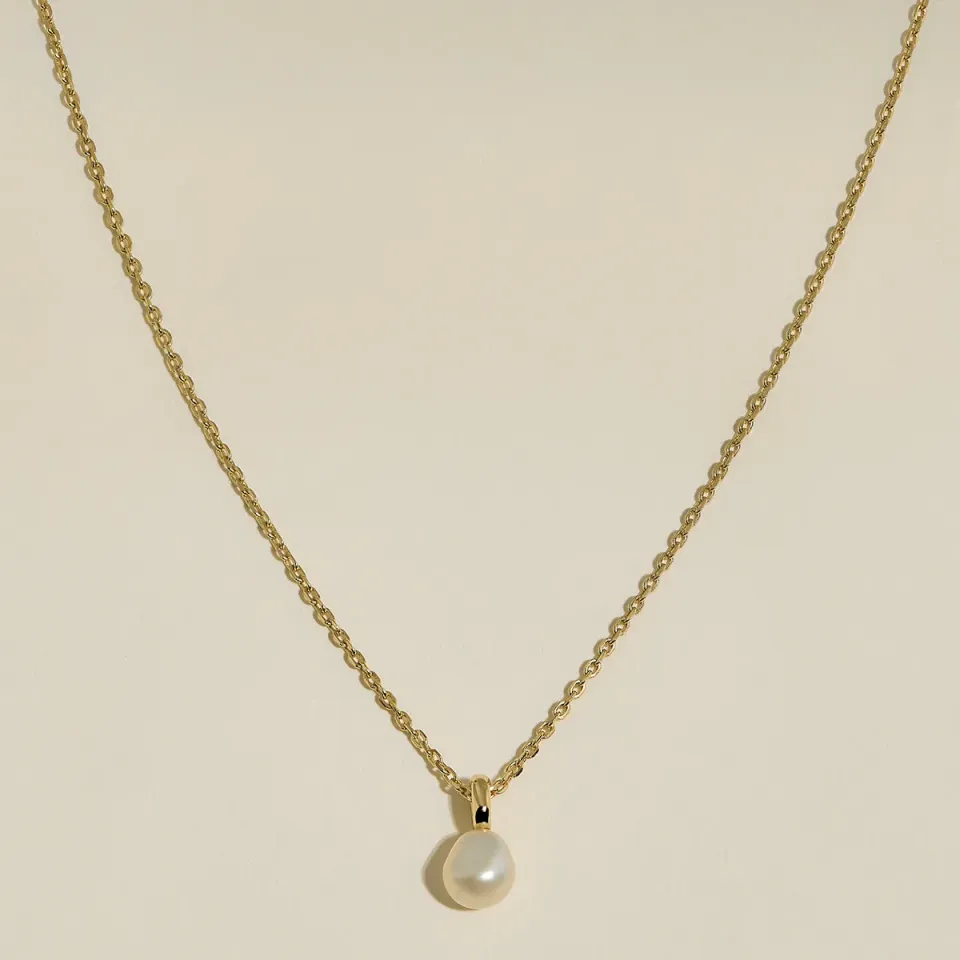Astrid & Miyu Pearl Pendant collier perle doré