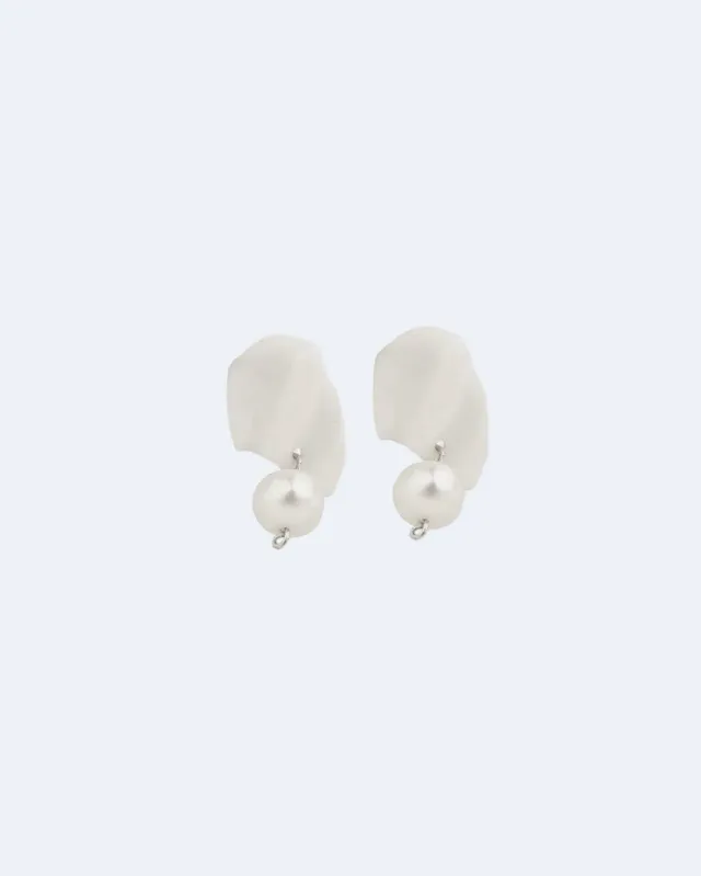 Completedworks Fold Laws of Conservation boucles perle or