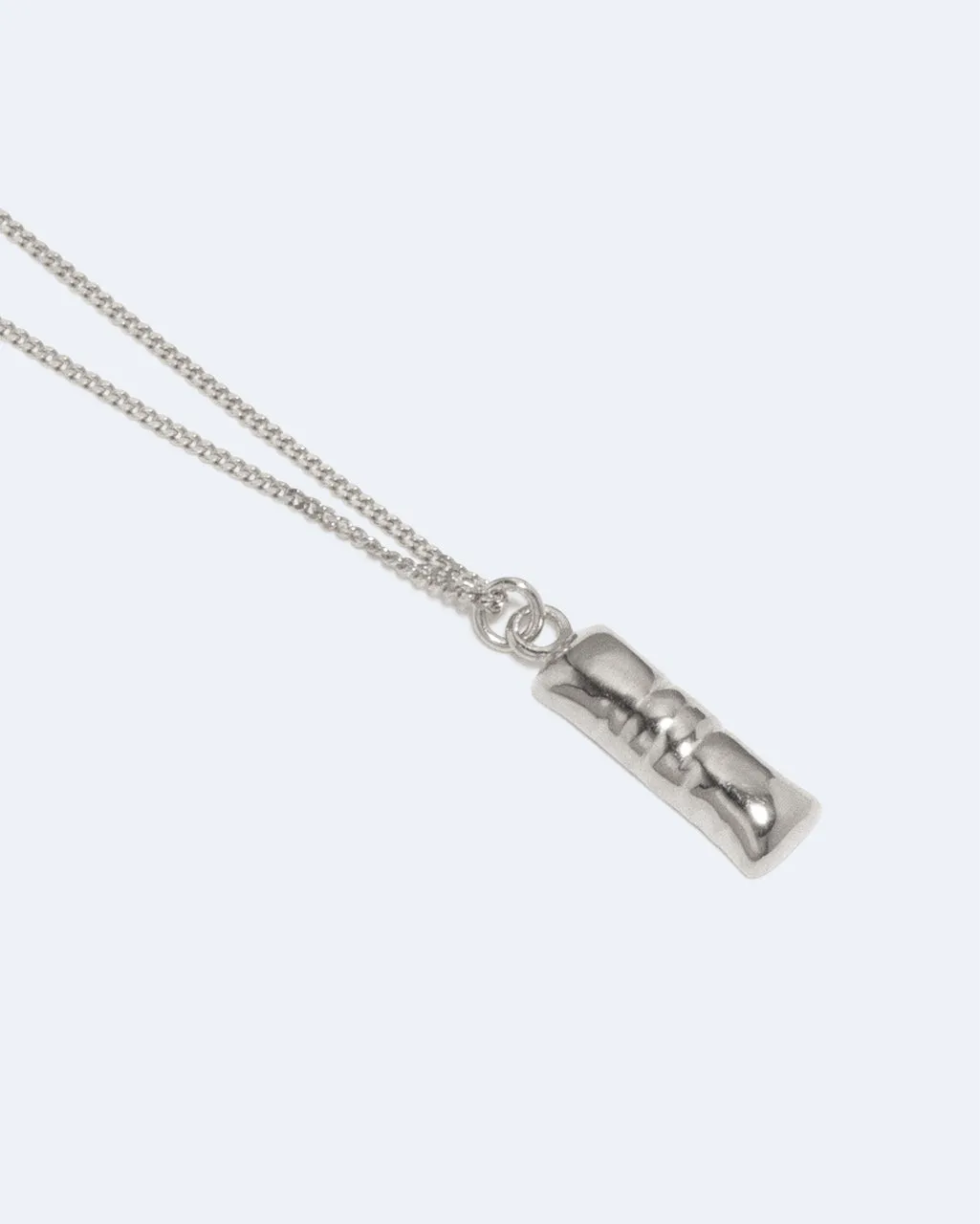Completedworks Classicworks I collier initiale argent recyclé