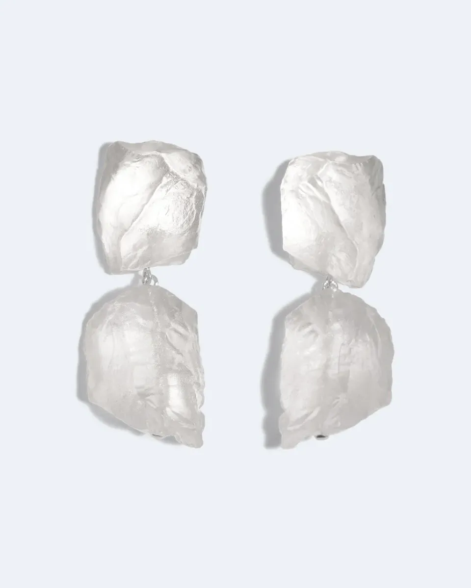 Completedworks The Iceberg's Other Half boucles résine