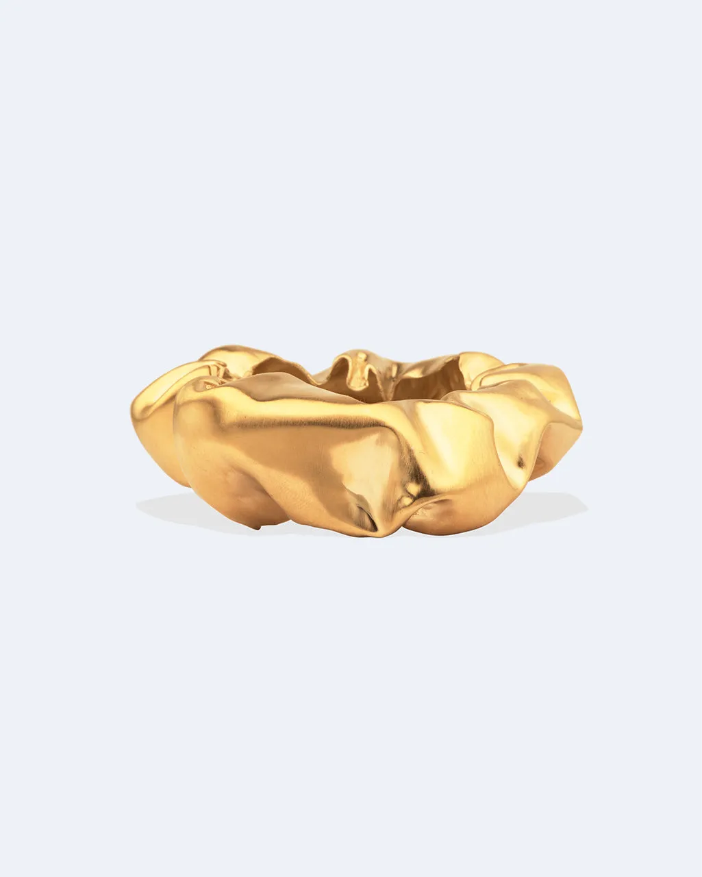 Completedworks Scrunch bracelet manchette doré