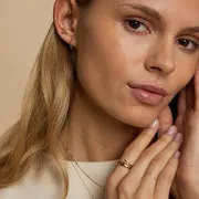 Astrid & Miyu Horseshoe clou piercing or massif