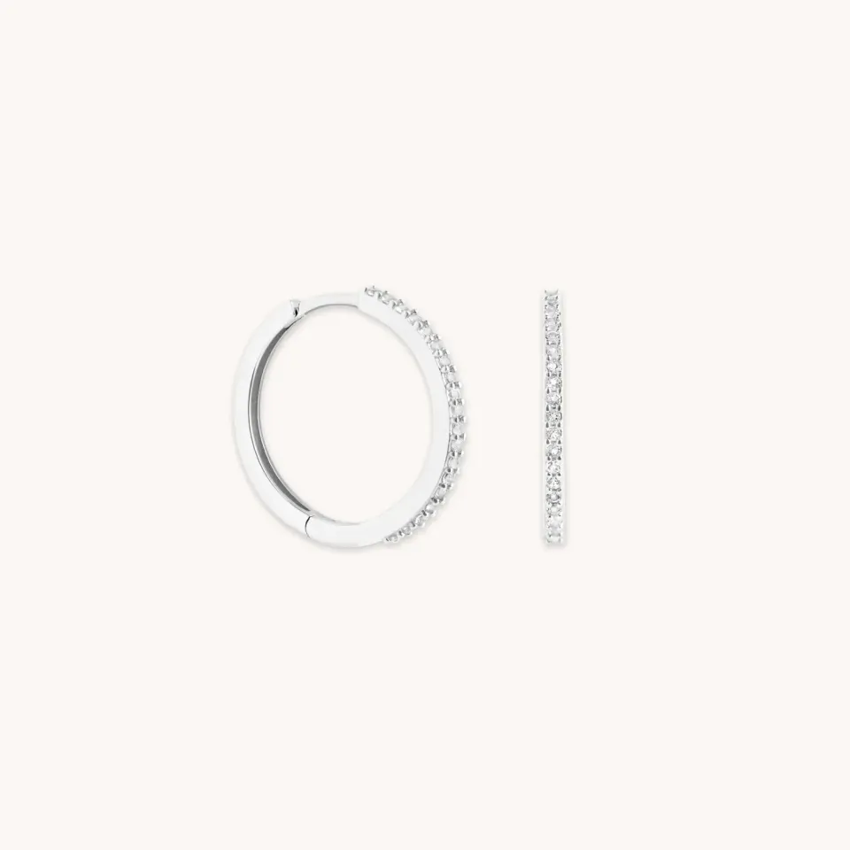 Astrid & Miyu White Topaz Pavé Hoops créoles or blanc topaze