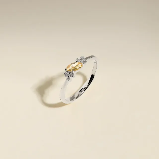 Astrid & Miyu Milestone Citrine November bague or blanc marquise