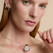 Astrid & Miyu Blue Lace Agate collier pendentif or