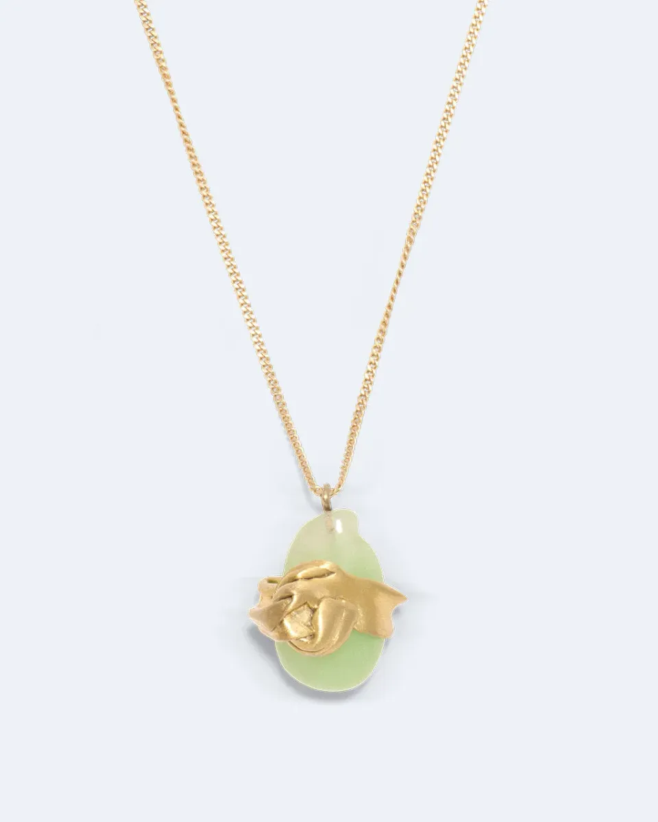 Completedworks Wrapped collier pendentif résine jade doré