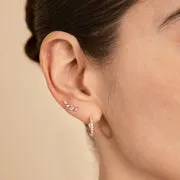 Astrid & Miyu Navette Crystal Climber boucles or rose
