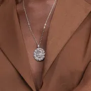 Astrid & Miyu Scorpio Bold collier argent signe scorpion