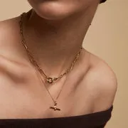 Astrid & Miyu Hardware T-Bar pendentif collier doré barre