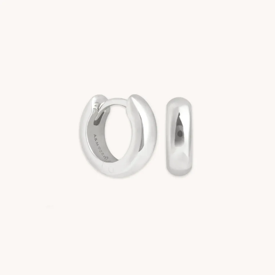Astrid & Miyu Bold Essential Huggies boucles argent épaisses
