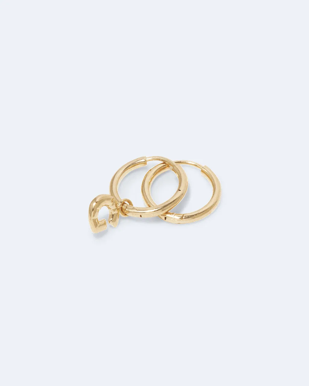 Completedworks Classicworks G boucles d'oreilles vermeil doré