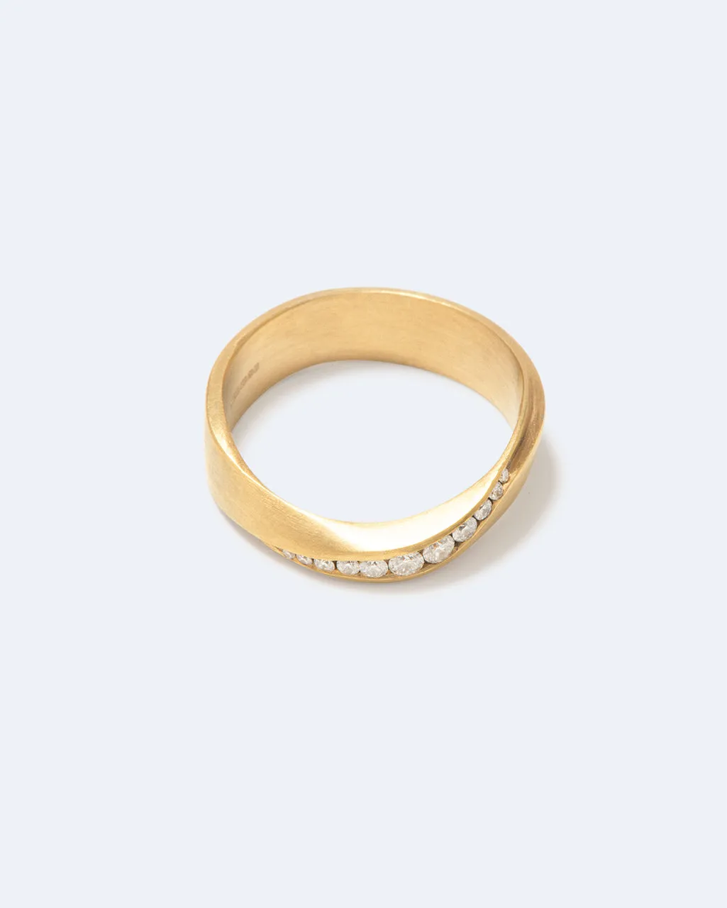 Completedworks Light in Rain bague diamant or 18ct