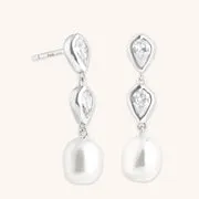 Astrid & Miyu Pear Crystal clous argent poire