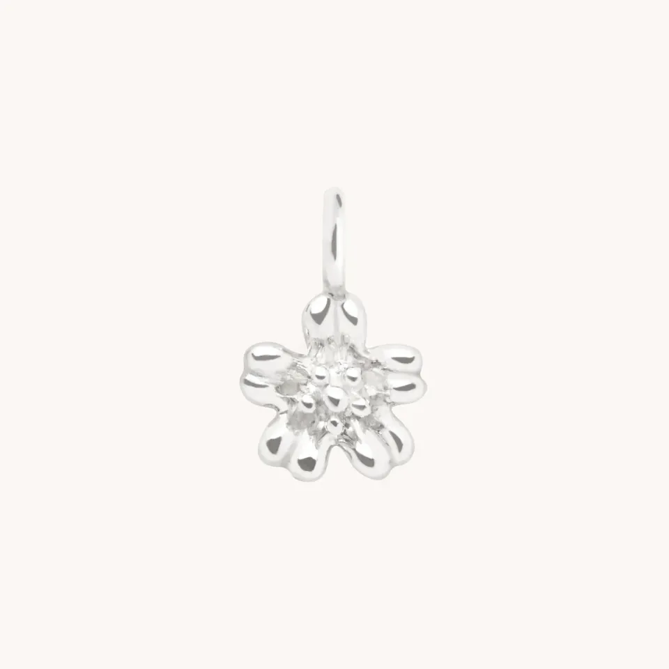 Astrid & Miyu Flower Charm breloque or blanc 9 carats fleur