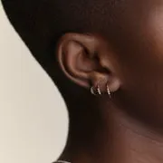 Astrid & Miyu Diamond Triology anneau piercing or massif
