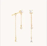 Astrid & Miyu Diamond Pearl Climber Studs boucles or massif perle