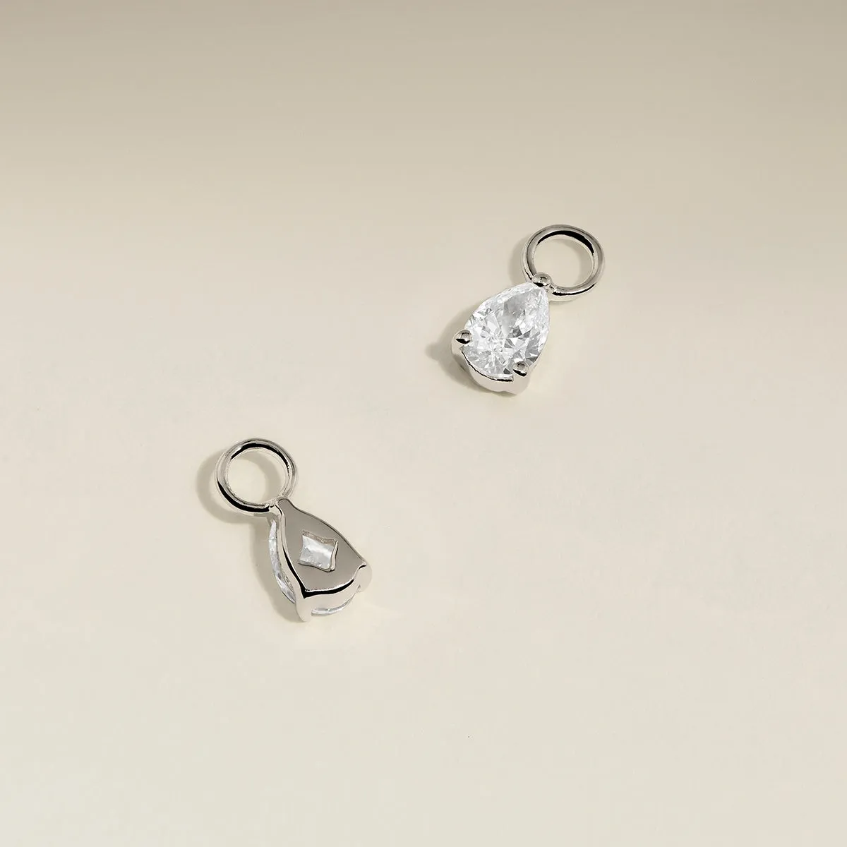 Astrid & Miyu Diamond April breloque or blanc diamant