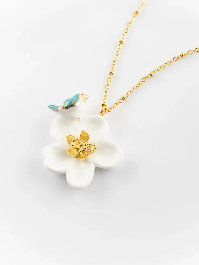 Nach Bijoux fleur de poirier et oiseau collier porcelaine