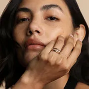 Astrid & Miyu Hidden Diamond bague or diamant caché