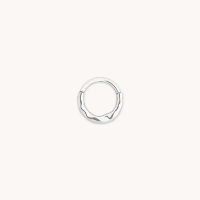 Astrid & Miyu Molten Daith anneau piercing or blanc
