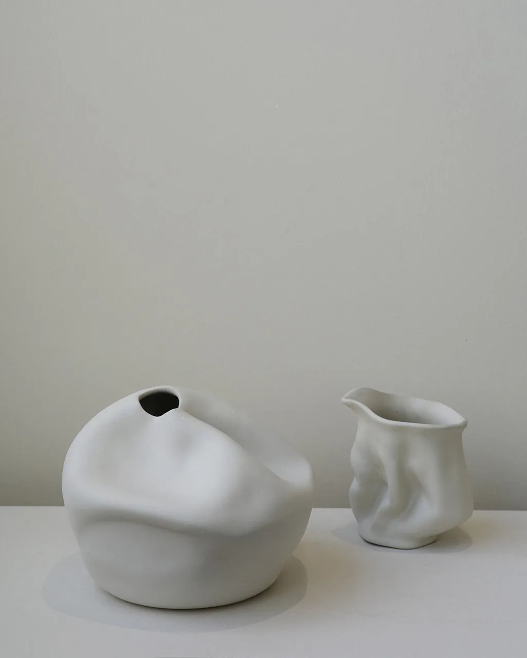Completedworks Compound vase céramique blanc mat grand