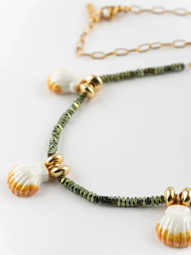 Nach Bijoux collier perles hématite coquillages vert porcelaine