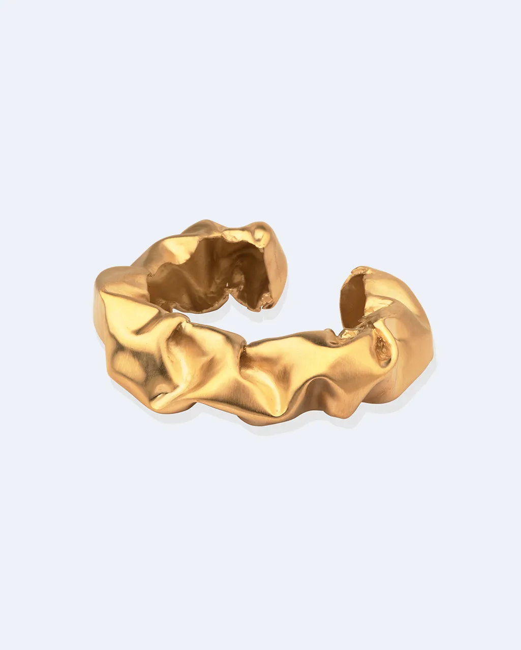 Completedworks Scrunch bracelet manchette doré
