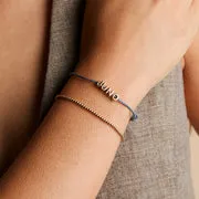 Astrid & Miyu U Initial Click Charm or massif lettre U