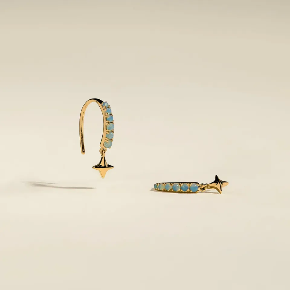 Astrid & Miyu Cosmic Opal boucles d'oreilles or crochet étoile