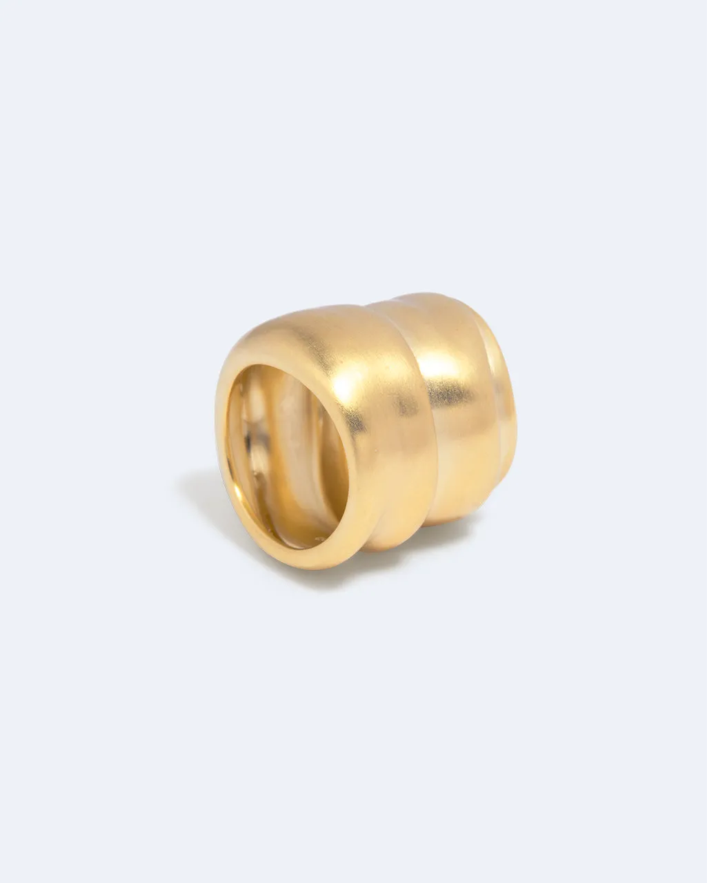 Completedworks Foreshore bague plaqué or satiné taille L