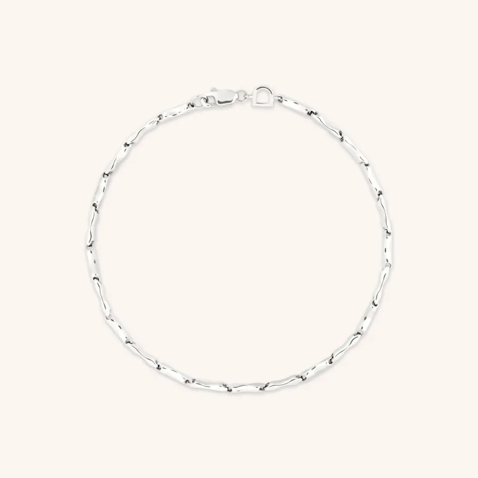 Astrid & Miyu Molten Bar Chain bracelet or blanc barre