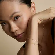 Astrid & Miyu Cosmic Star Charm bracelet or massif étoile