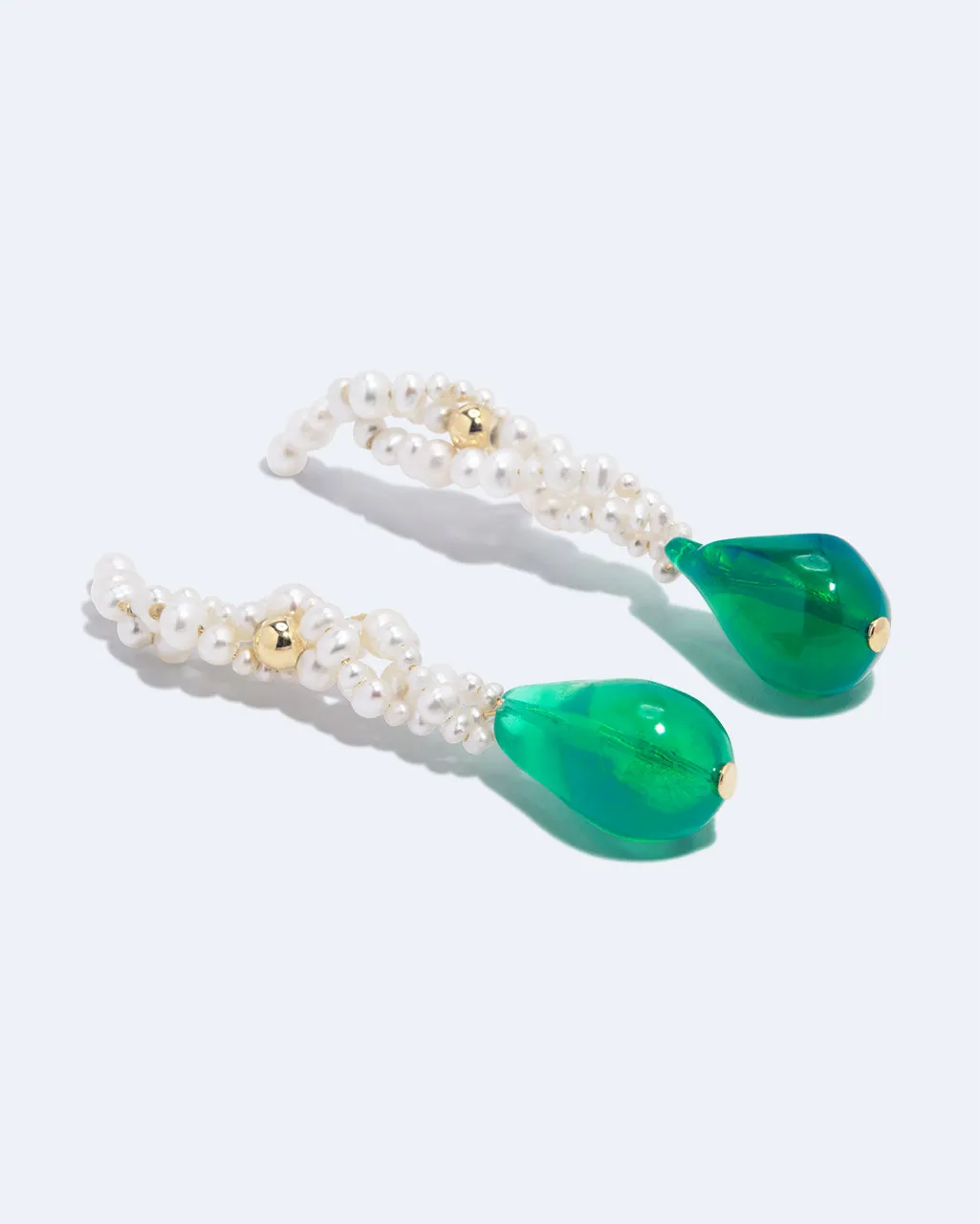 Completedworks Gotcha boucles d'oreilles perle résine verte vermeil