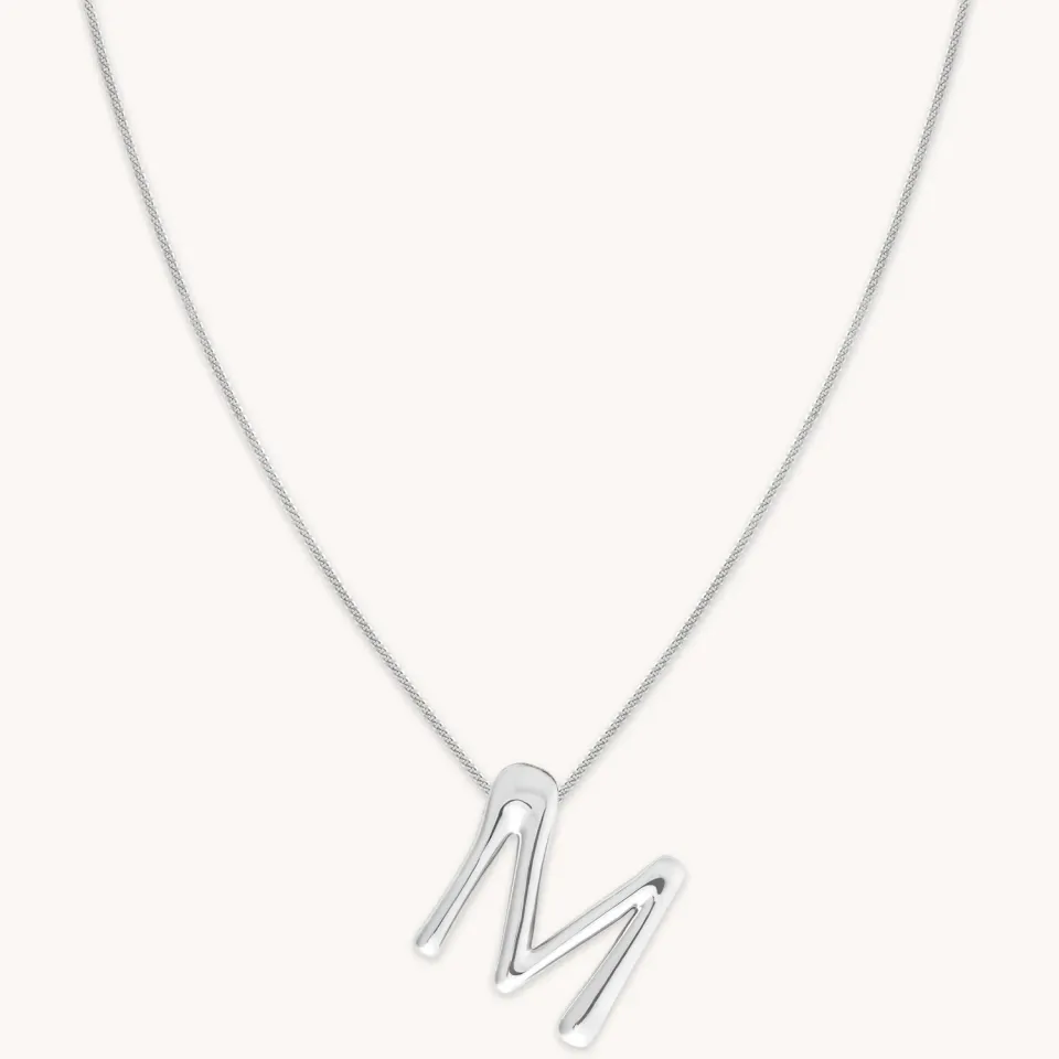 Astrid & Miyu Initial Bold M collier argent lettre M