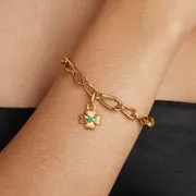Astrid & Miyu Clover Clip Charm breloque dorée trèfle