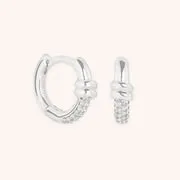 Astrid & Miyu Pavé Knot créoles argent nœud pavé