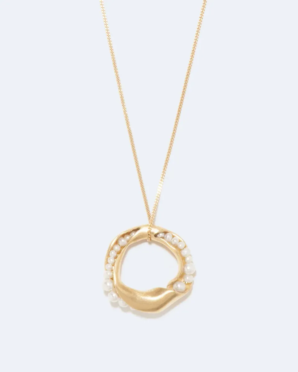 Completedworks Drippity Drip collier pendentif perle plaqué or