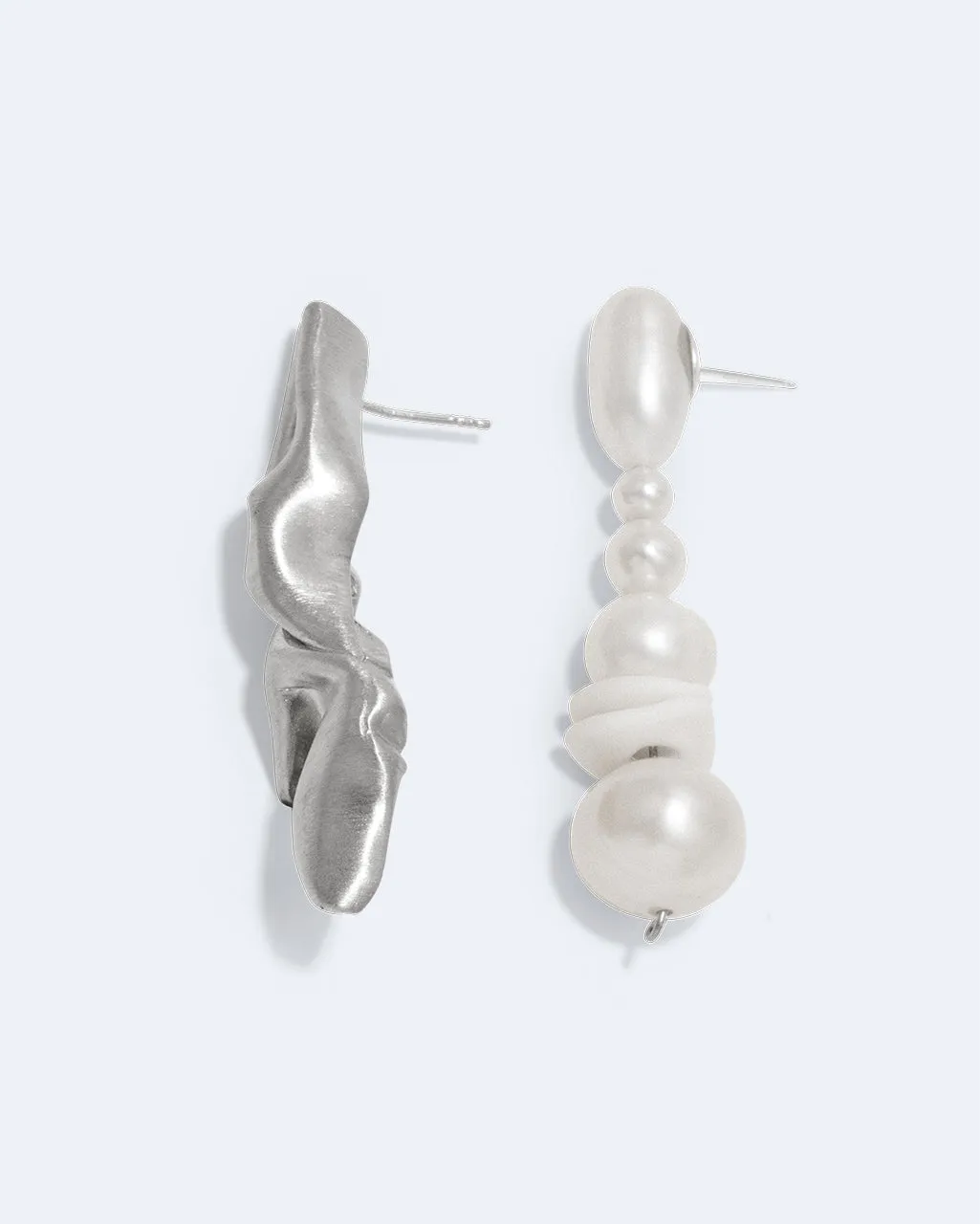Completedworks Crumple boucles perle céramique