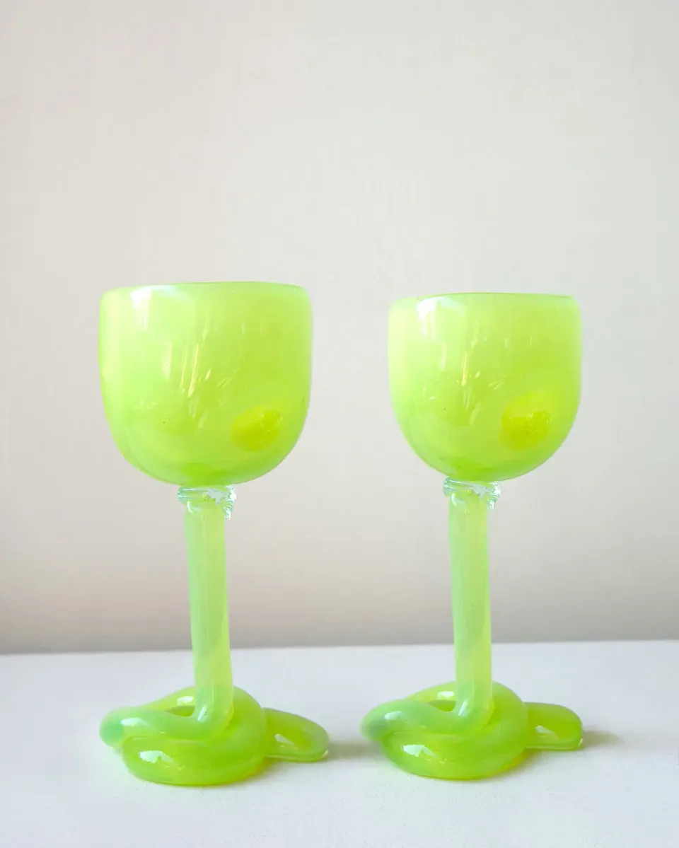 Completedworks Thaw lot 2 verres à vin vert acidulé recyclé