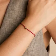 Astrid & Miyu N Initial breloque initiale or massif