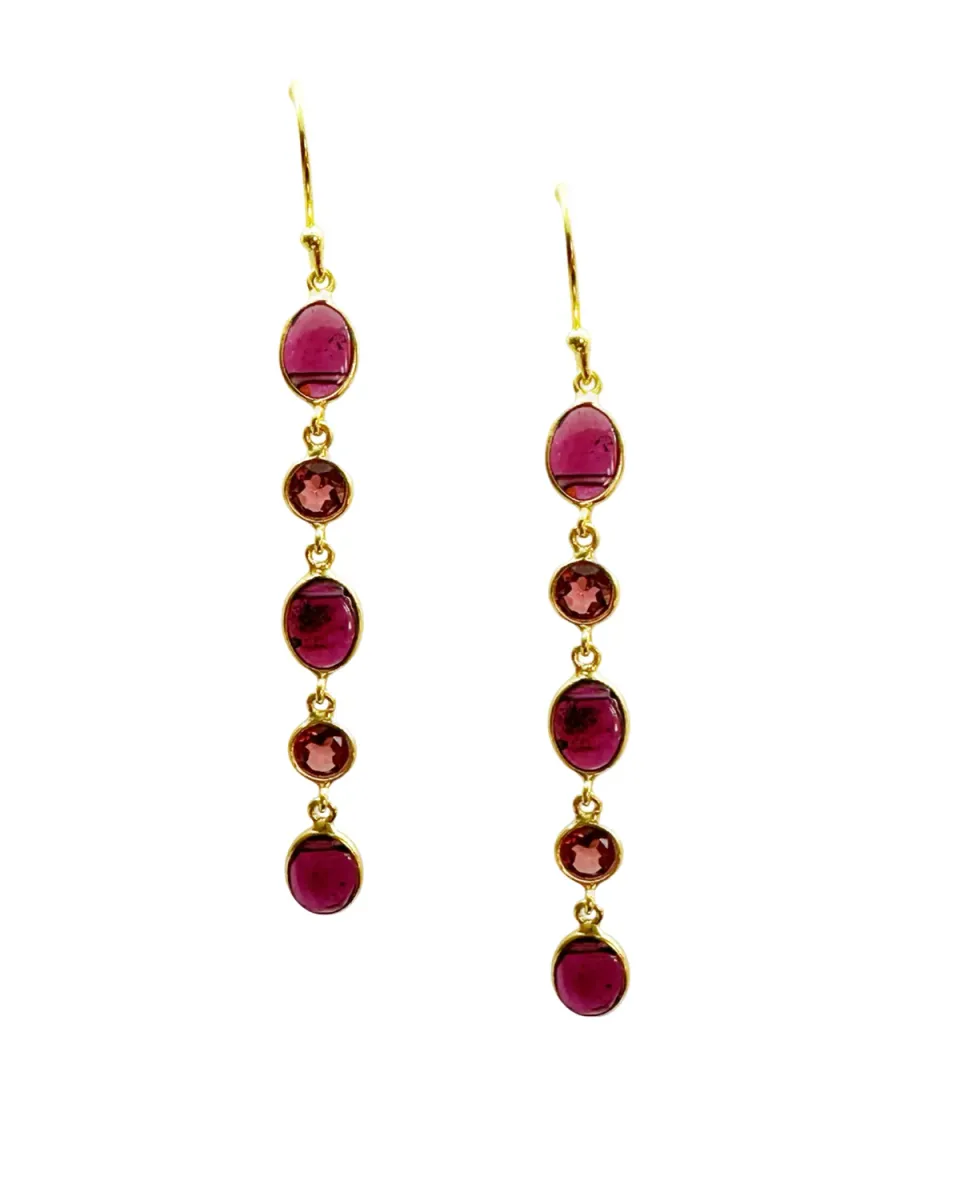 Le Fourbi de Capucine G31 boucles d'oreille grenat