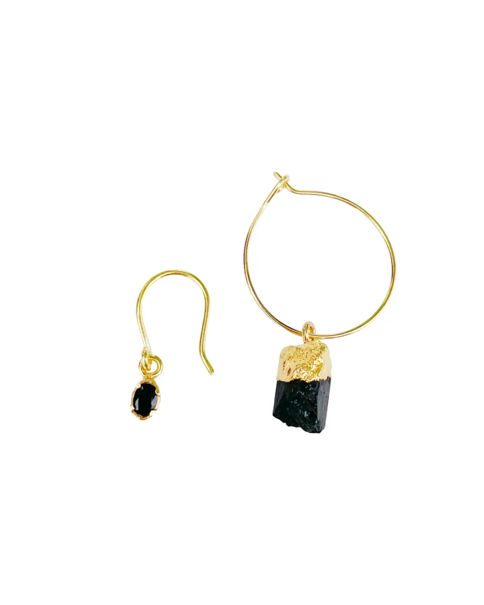 Le Fourbi de Capucine Créole Noire boucles onyx asymétriques