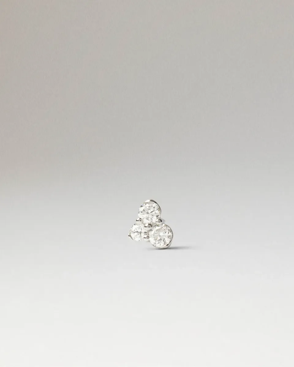 PDPAOLA Iris mono boucle diamant or blanc 18 carats