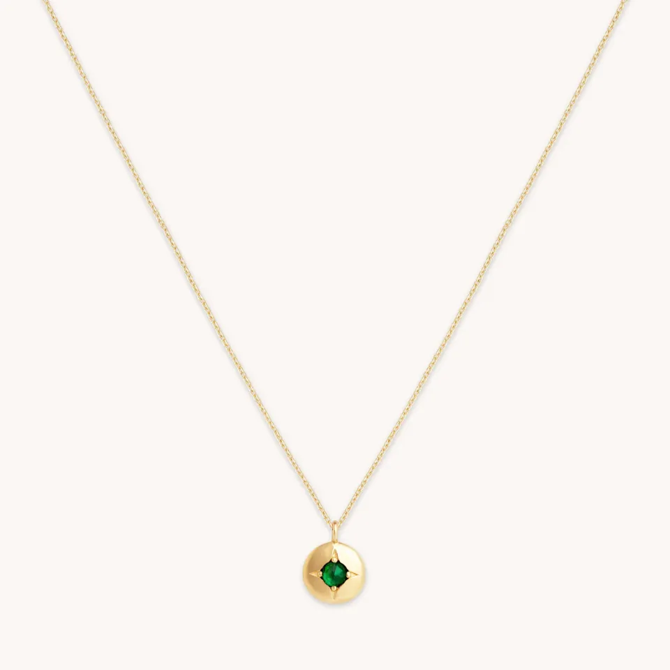 Astrid & Miyu May Emerald Birthstone collier or émeraude